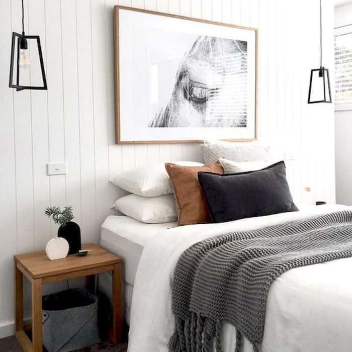 How to decorate bedroom without bed frame