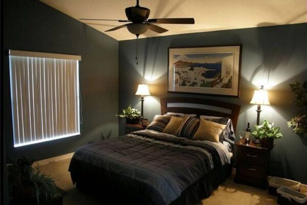 How to decorate master bedroom