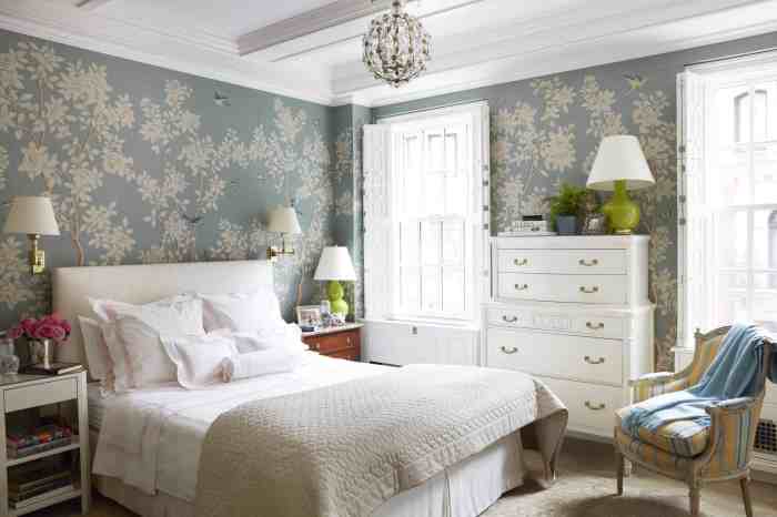 How to decorate a bedroom wall with paper