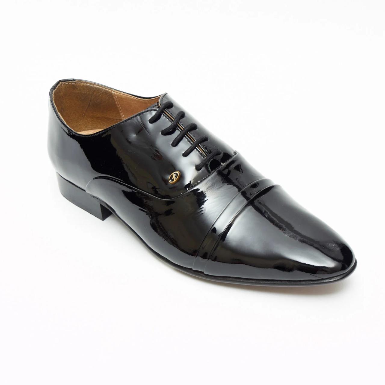 Mens dress shoes made in spain