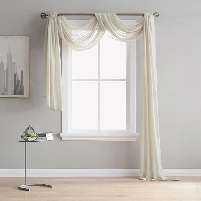 How to decorate windows with sheer curtains