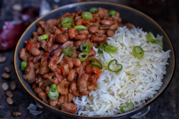 How to cook rice and beans nigerian style