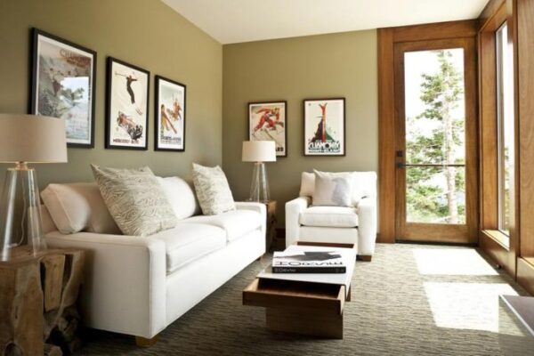 How to decorate small living room